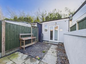 Photo 11- click for photo gallery